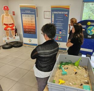 DANGER PLAGE ZONES BAIGNADES